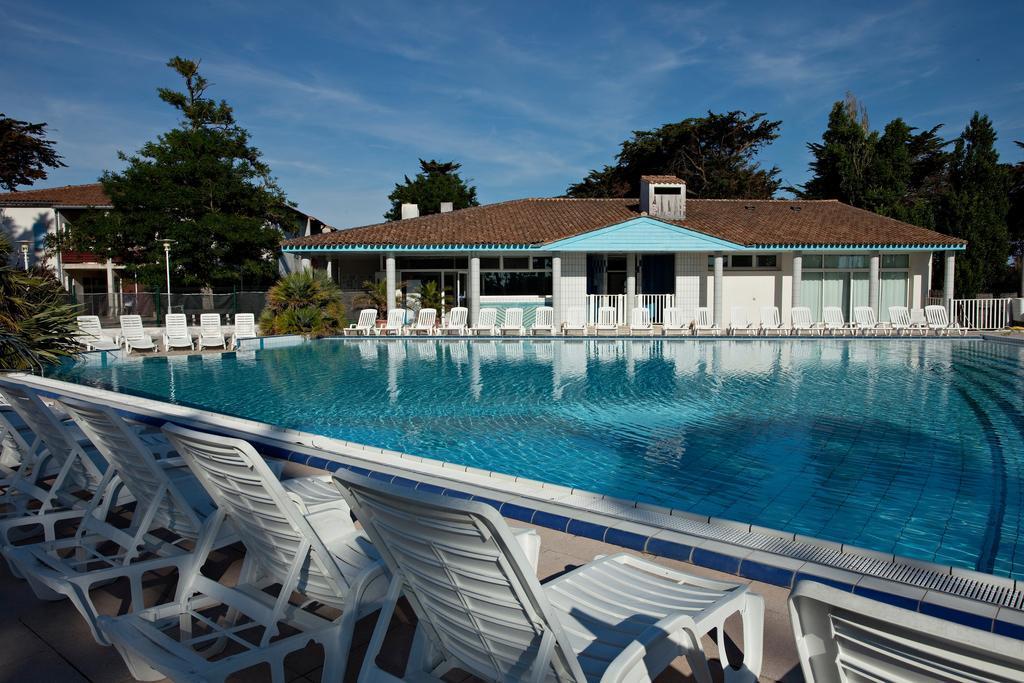 Hotel Les Grenettes Sainte-Marie-de-Ré Exterior photo